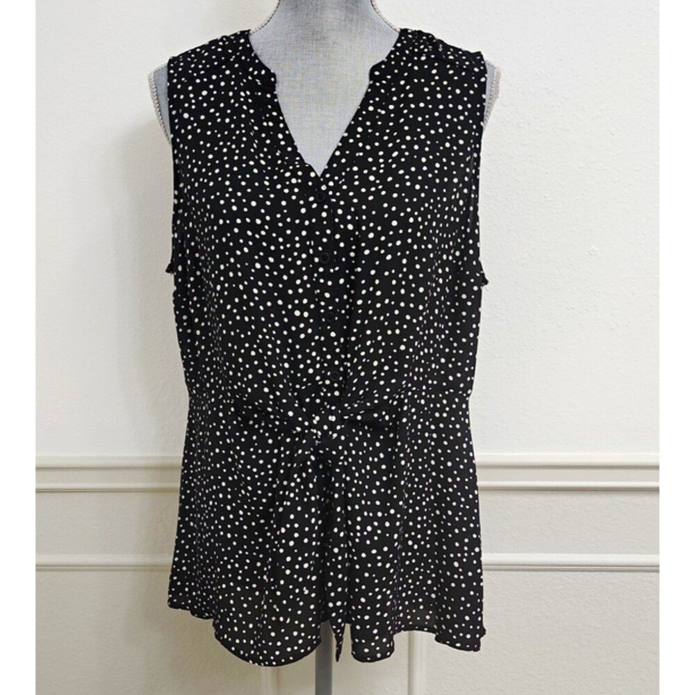 Torrid Black/White Polka Dot Sleeveless V-Neck Tie Waist Blouse Plus 00